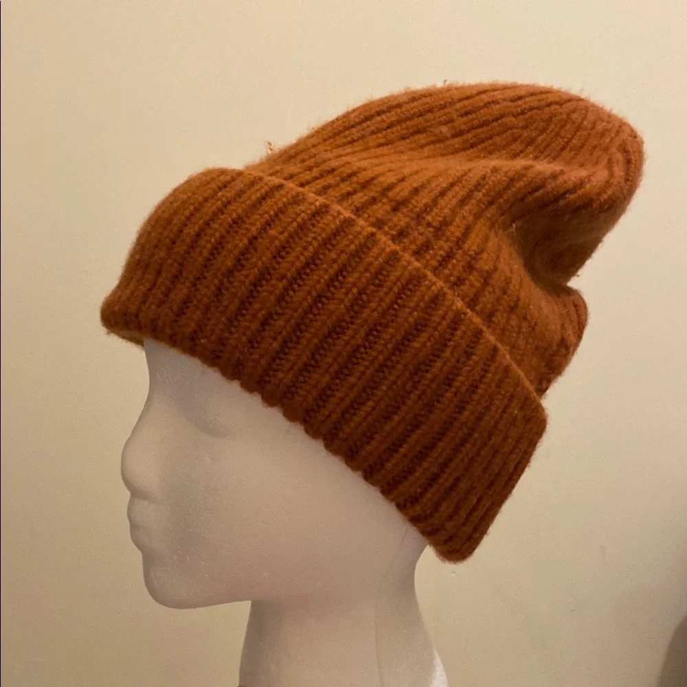 YVESS SALOMON WOOL CASHMERE Cozy Rust Knit Beanie